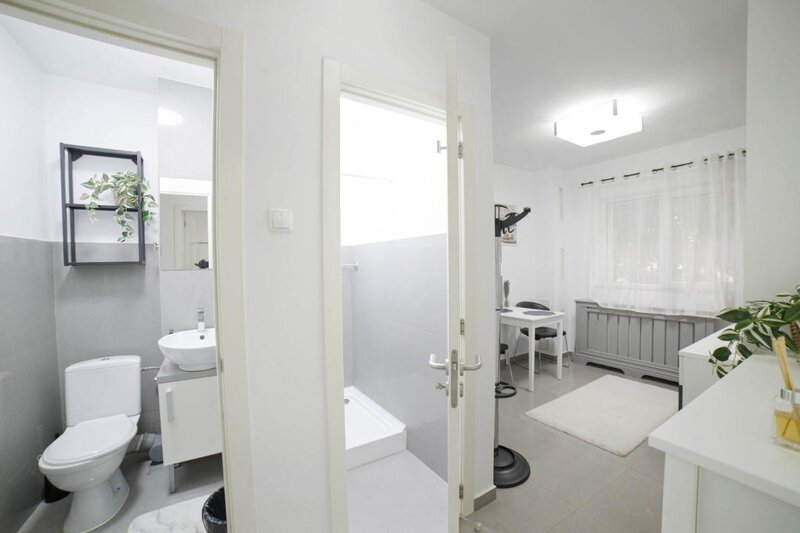 Pantelimon nr. 88, garsoniera complet renovata, etaj 1